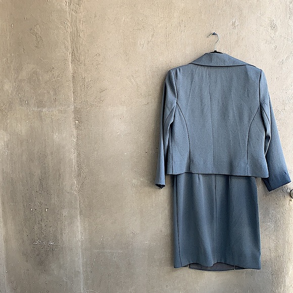 Women’s Formal Sage Dress and Blazer Vintage - Picture 3 of 13